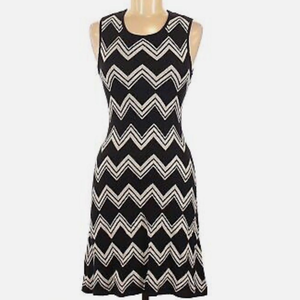BCBGMaxazria  Karin Silk Blend Zig Zag Dress. NWT.